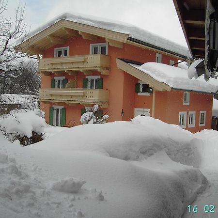 Haus Senoner Bed & Breakfast Kitzbuhel Bagian luar foto